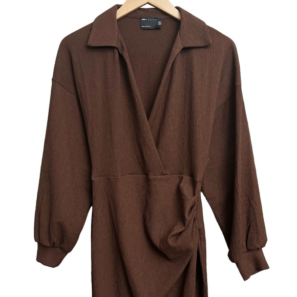 ASOS Design Textured Wrap Midi Dress Brown - Picture 4 of 7